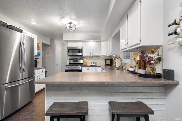 18921 Waite Boulevard, South Bend, IN 46637