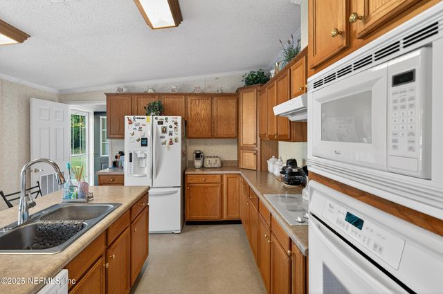 5373 US HIGHWAY 17, Green Cove Springs, FL 32043