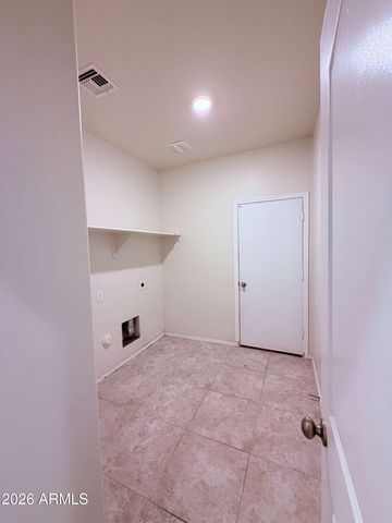 4729 E CHROMIUM Road, San Tan Valley, AZ 85143