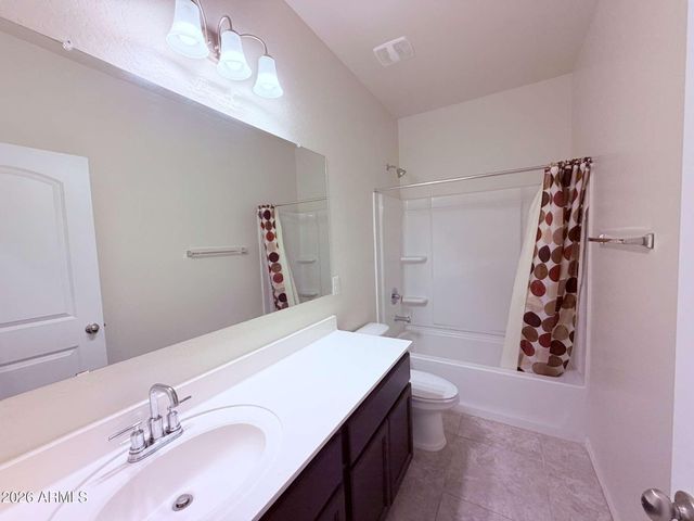 4729 E CHROMIUM Road, San Tan Valley, AZ 85143