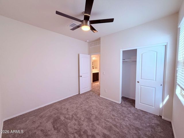 4729 E CHROMIUM Road, San Tan Valley, AZ 85143