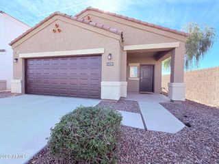 4729 E CHROMIUM Road, San Tan Valley, AZ 85143