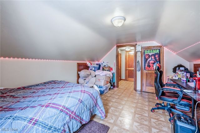 1946 Connecticut Avenue, Youngstown, OH 44509