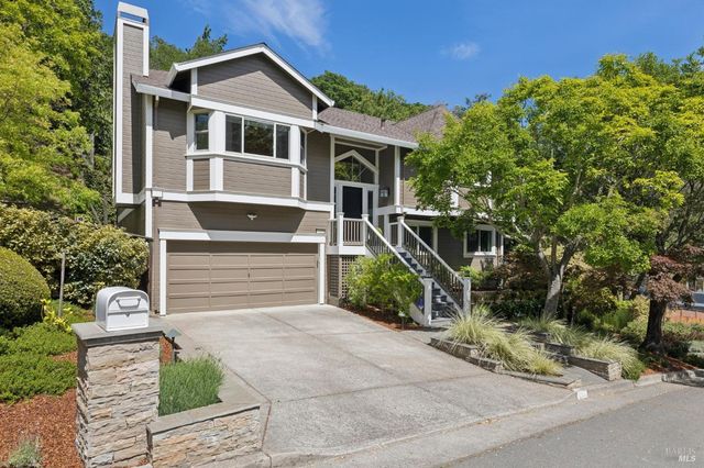 1158 Highland Dr, Novato, CA 94949