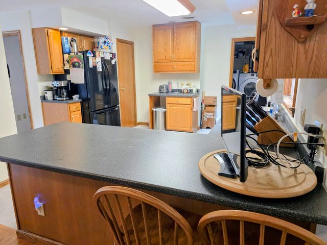 388 Sherbert Rd, Ashburnham, MA 01430