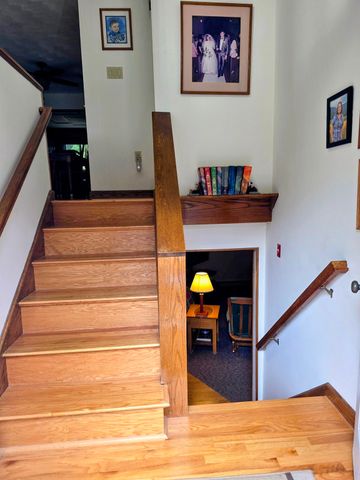 388 Sherbert Rd, Ashburnham, MA 01430