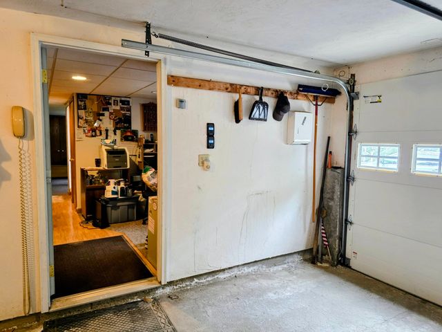 388 Sherbert Rd, Ashburnham, MA 01430