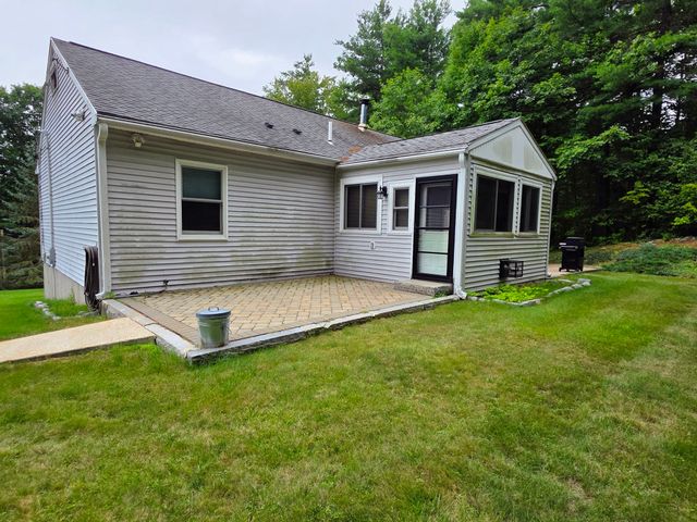 388 Sherbert Rd, Ashburnham, MA 01430