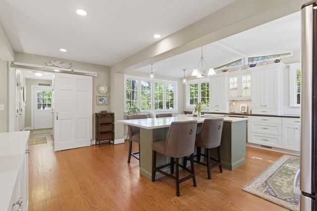 1120 Deleisseline Boulevard, Mount Pleasant, SC 29464