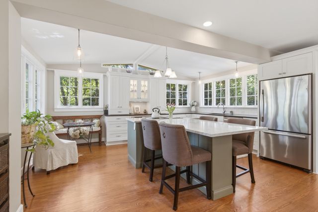 1120 Deleisseline Boulevard, Mount Pleasant, SC 29464