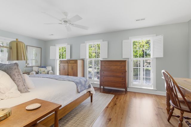 1120 Deleisseline Boulevard, Mount Pleasant, SC 29464
