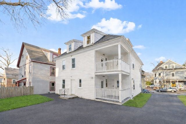 57 Weld Hill St 3, Boston, MA 02130