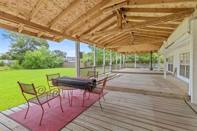 2210 Mccloud St Street, Westlake, LA 70669