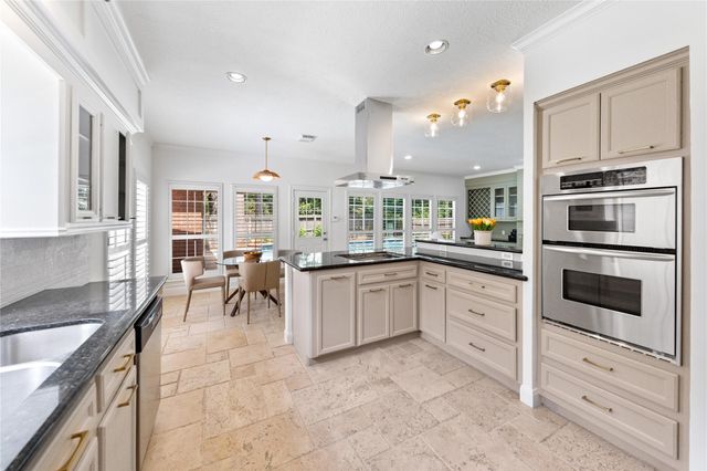 5835 Berkshire Hills Drive, Houston, TX 77345