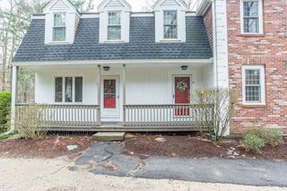 4 Colonial Dr 4, Norton, MA 02766