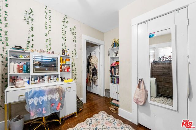 2038 S Alma Street, Los Angeles, CA 90731