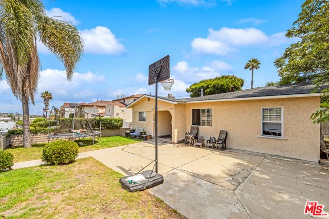 2038 S Alma Street, Los Angeles, CA 90731