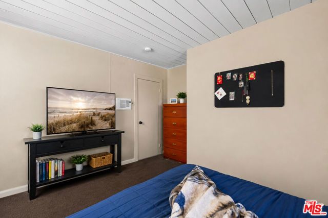 2038 S Alma Street, Los Angeles, CA 90731
