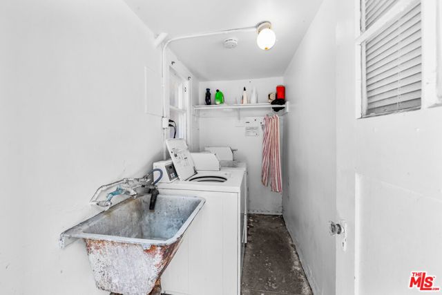 2038 S Alma Street, Los Angeles, CA 90731