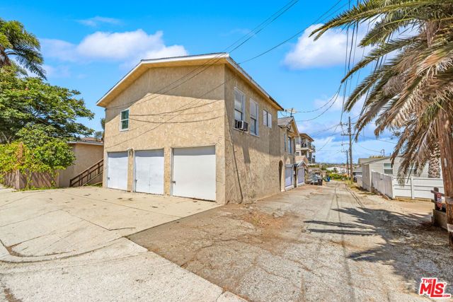 2038 S Alma Street, Los Angeles, CA 90731