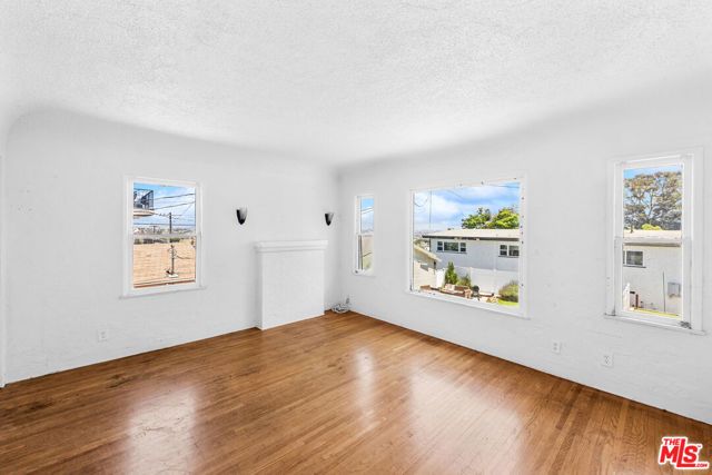 2038 S Alma Street, Los Angeles, CA 90731