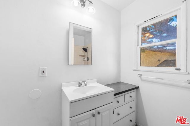2038 S Alma Street, Los Angeles, CA 90731