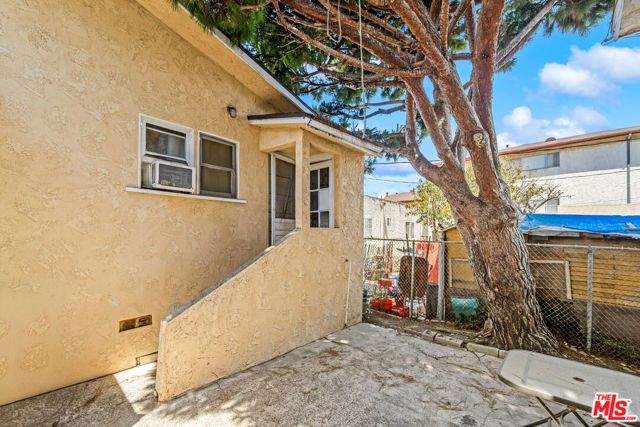 2038 S Alma Street, Los Angeles, CA 90731