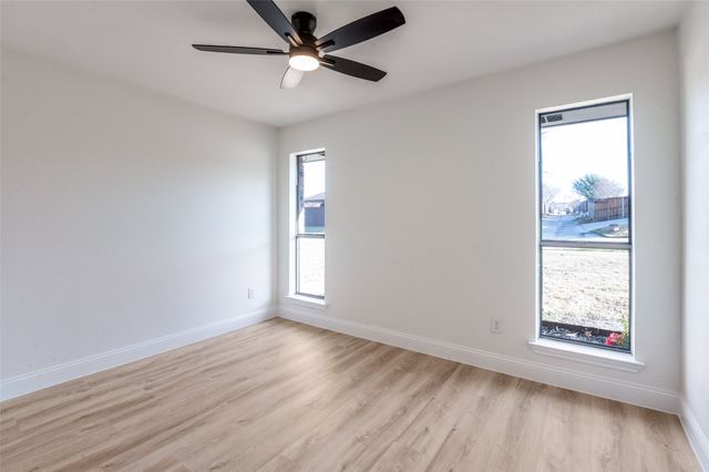 3219 Luallen Drive, Carrollton, TX 75007