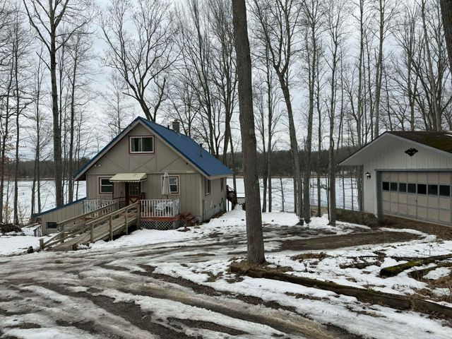 10131 Alpine Drive, Reed City, MI 49677