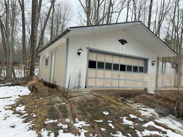 10131 Alpine Drive, Reed City, MI 49677