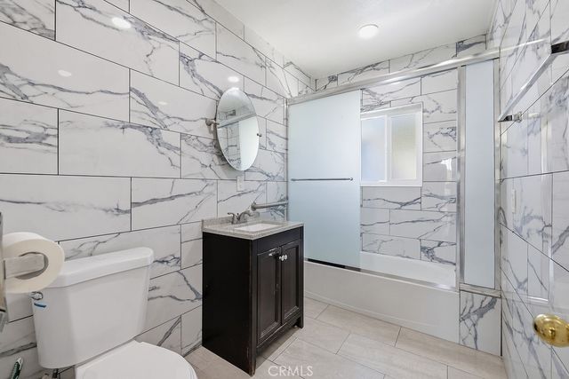 557 W Oldfield Street, Lancaster, CA 93534