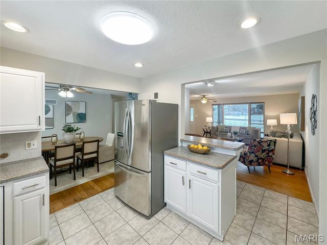 5457 Mild Drive, Oakville, MO 63129