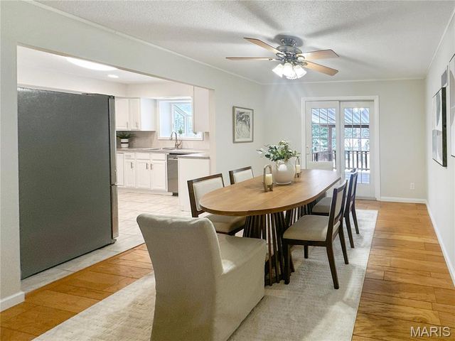 5457 Mild Drive, Oakville, MO 63129