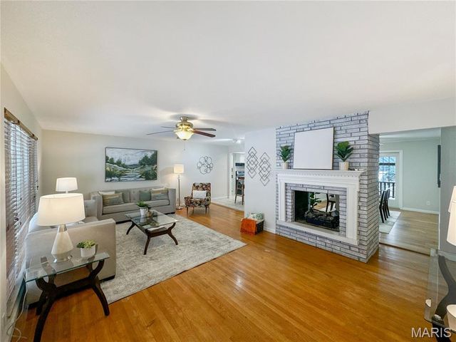 5457 Mild Drive, Oakville, MO 63129