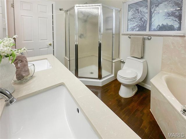 5457 Mild Drive, Oakville, MO 63129