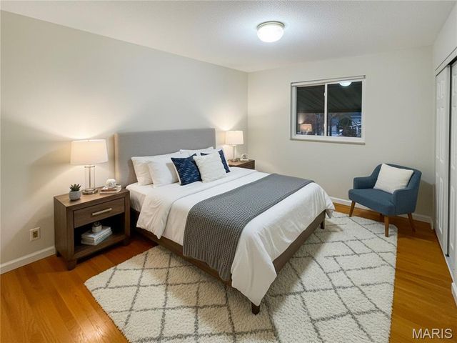 5457 Mild Drive, Oakville, MO 63129