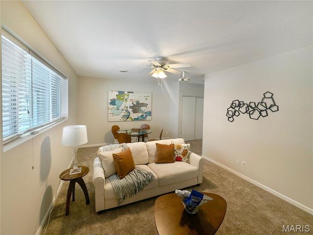 5457 Mild Drive, Oakville, MO 63129