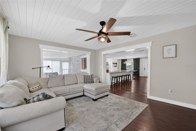 1428 SE 9TH AVENUE, Ocala, FL 34471