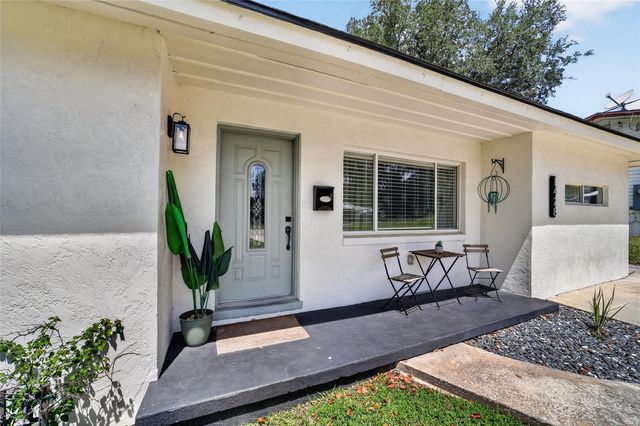 1428 SE 9TH AVENUE, Ocala, FL 34471