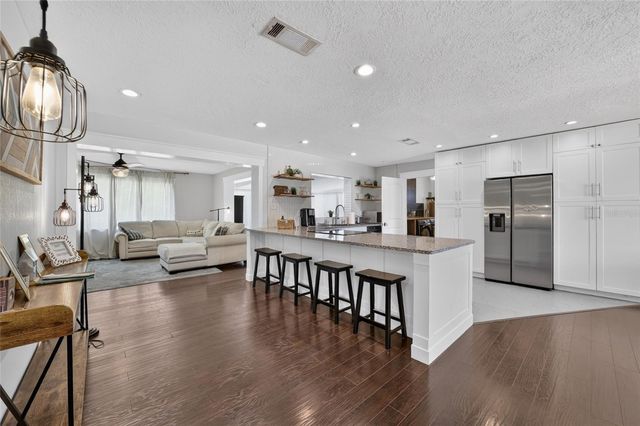 1428 SE 9TH AVENUE, Ocala, FL 34471