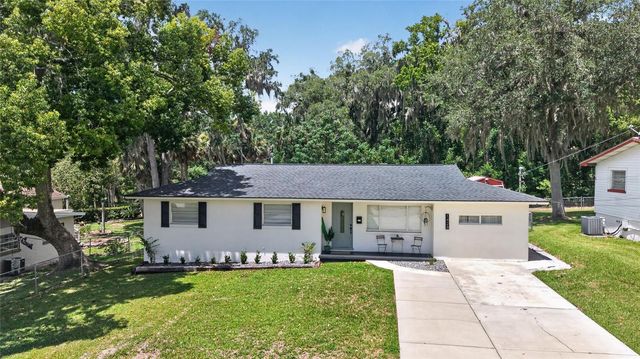 1428 SE 9TH AVENUE, Ocala, FL 34471