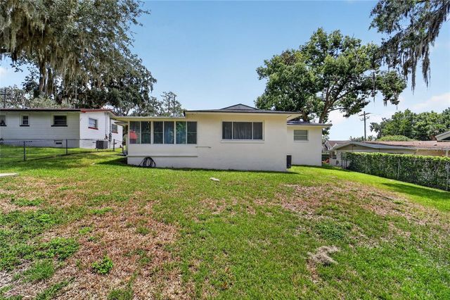 1428 SE 9TH AVENUE, Ocala, FL 34471