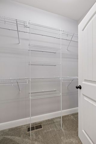 207 Bedford Ct, Hopkinsville, KY 42240