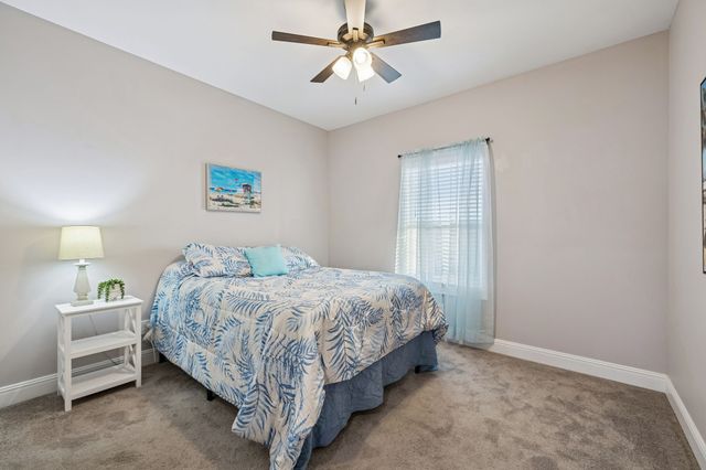 207 Bedford Ct, Hopkinsville, KY 42240