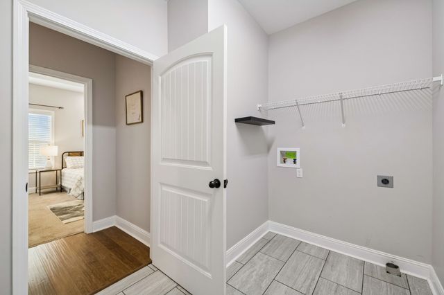 207 Bedford Ct, Hopkinsville, KY 42240