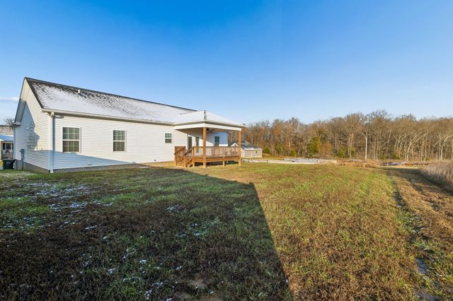 207 Bedford Ct, Hopkinsville, KY 42240