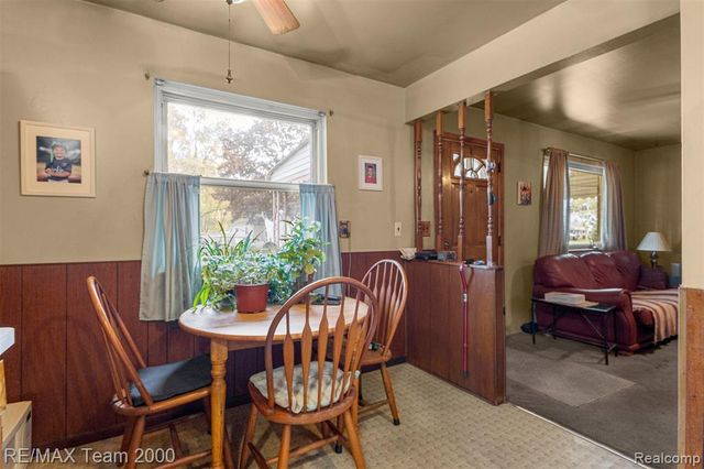 5622 Campbell Street, Dearborn Heights, MI 48125