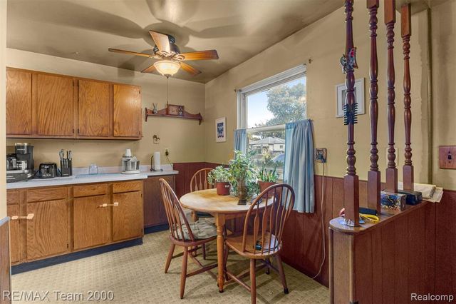 5622 Campbell Street, Dearborn Heights, MI 48125