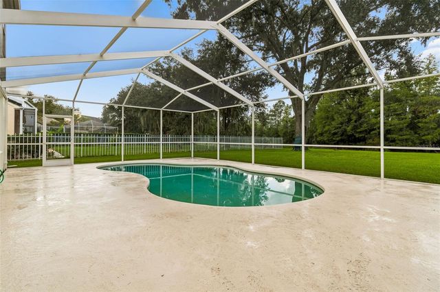 4966 EBENSBURG DRIVE, Tampa, FL 33647