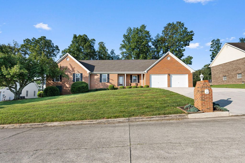 133 Rosewood Drive, NE, Cleveland, TN 37312